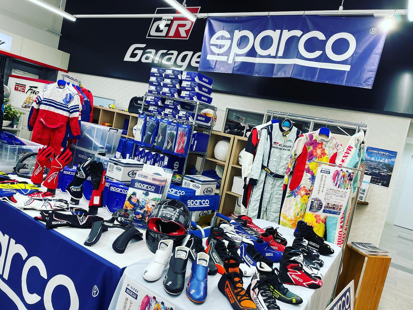 新品MKGP(moscokezuru garaireru palosanto) SPARCOフェア開催！！ – GR Garage MASTER ONE 東名川崎